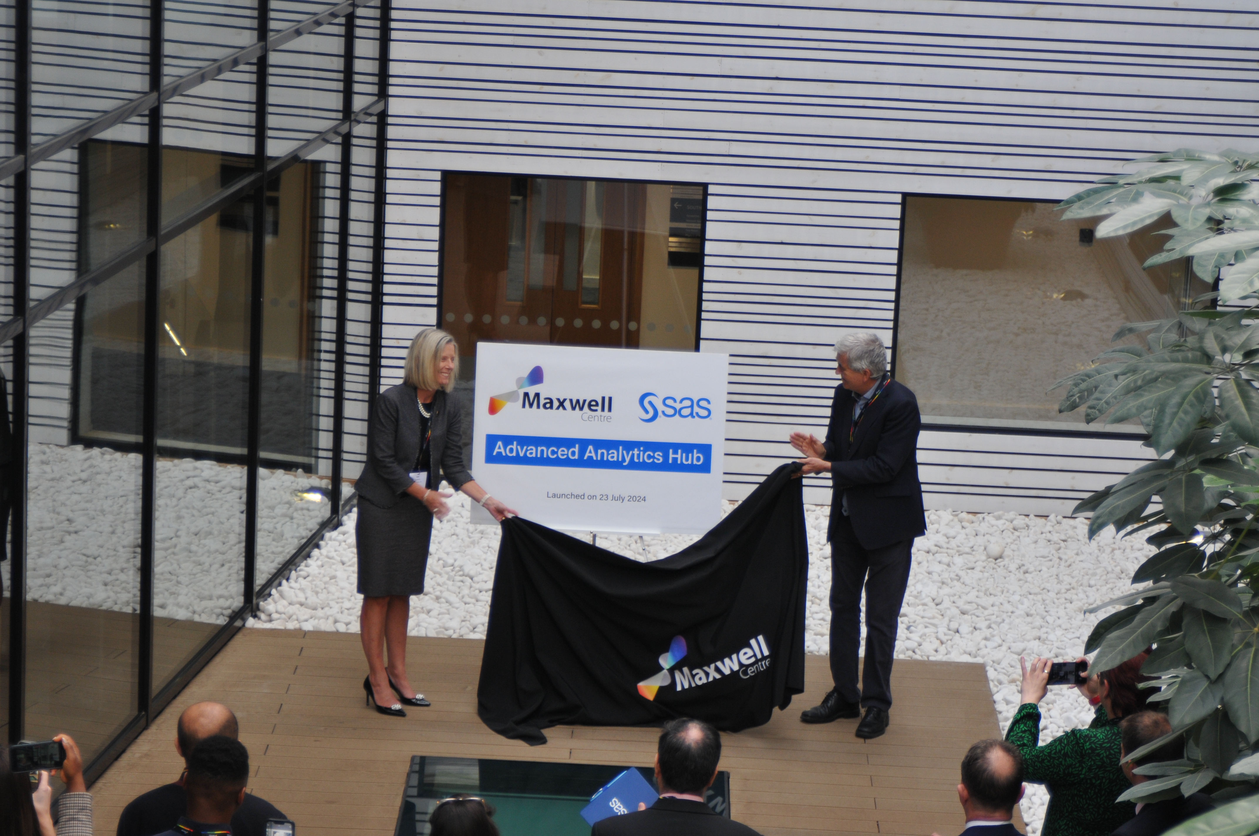 Unveiling the plaque
